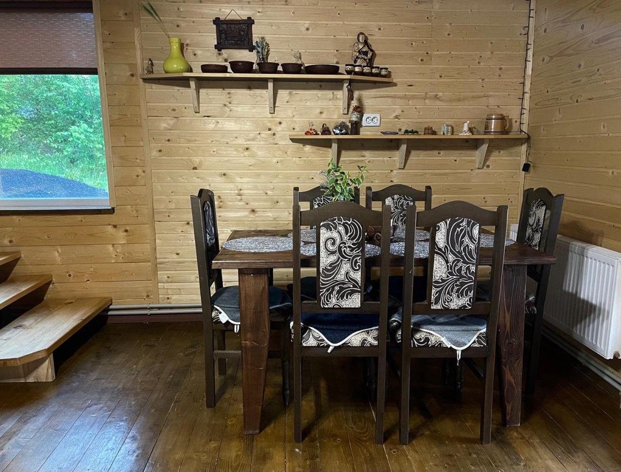 Карпатський Котедж Karpatian Cottage Vorokhta Oda fotoğraf