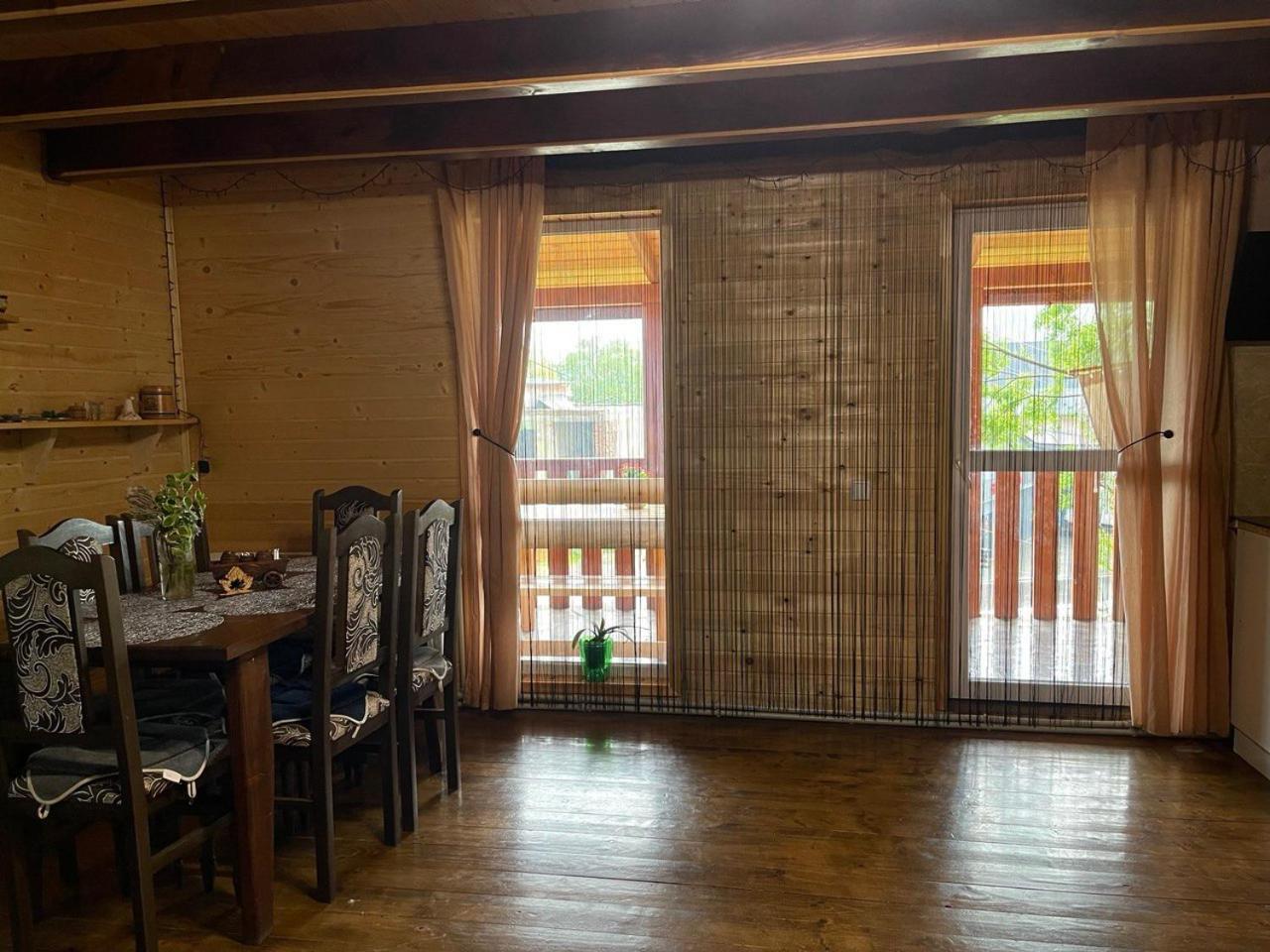 Карпатський Котедж Karpatian Cottage Vorokhta Oda fotoğraf